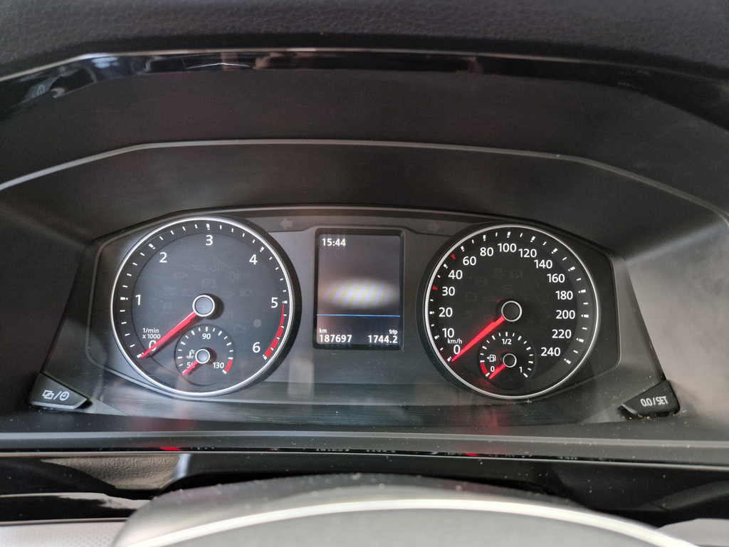 39659375 volkswagen caravelle 20 tdi l2h1 dc highline – foto 12