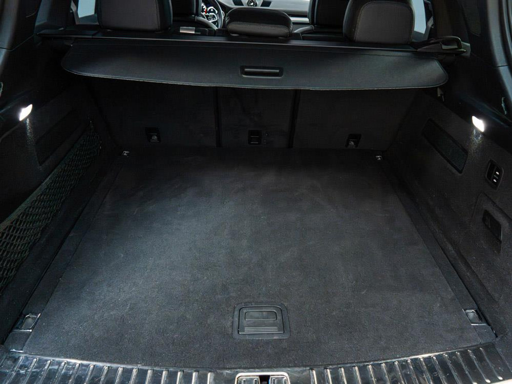 47099270 porsche cayenne 30 e hybrid platinum edition – foto 30