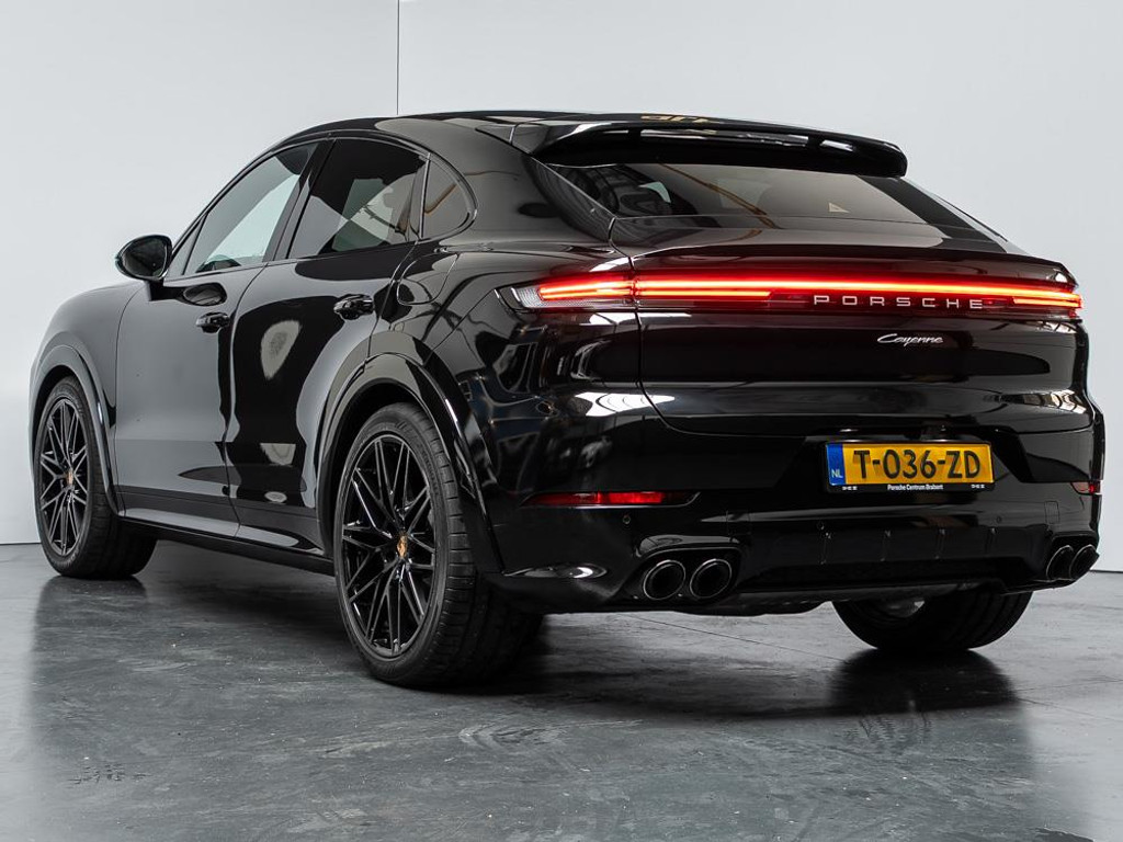 48494000 porsche cayenne coupé 30 e hybrid |bose | sport chrono | memory – foto 3