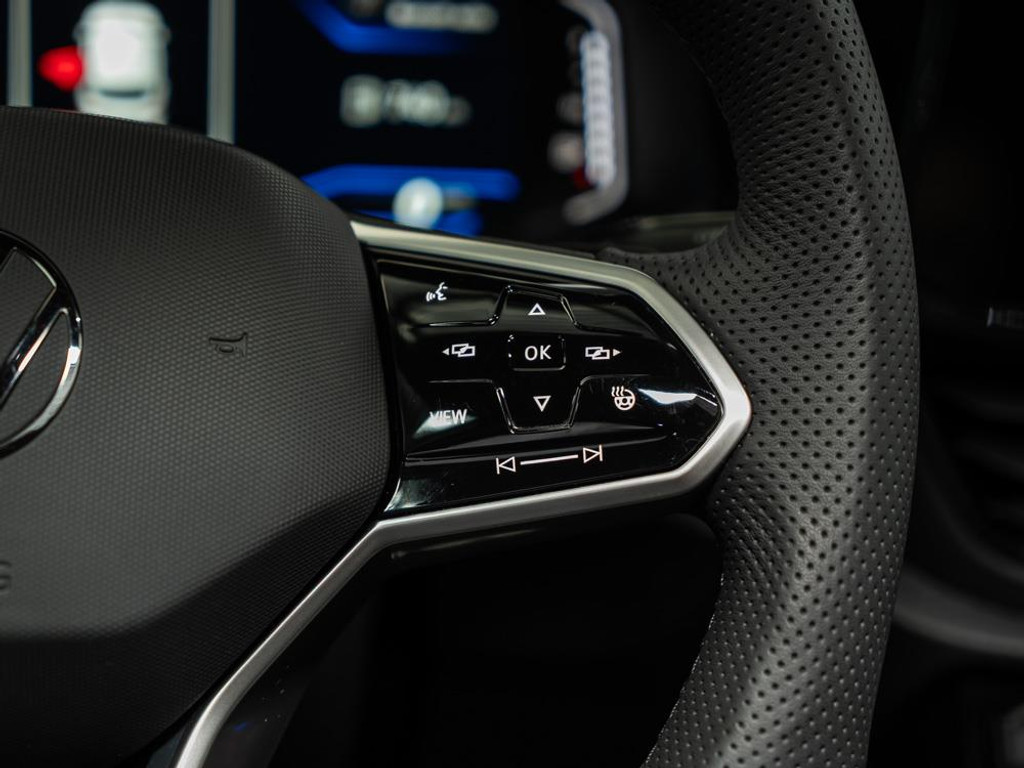 48539986 volkswagen t roc 15 tsi r line business+ – foto 17