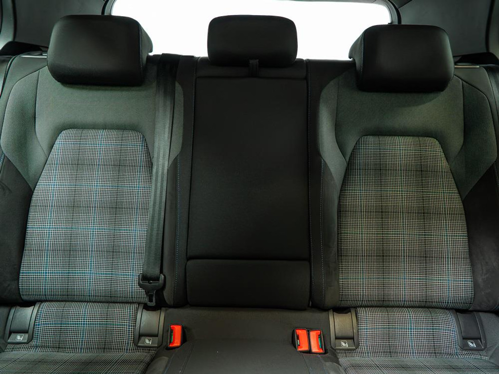 48637861 volkswagen golf 14 gte | 245pk | pano | matrix led – foto 25