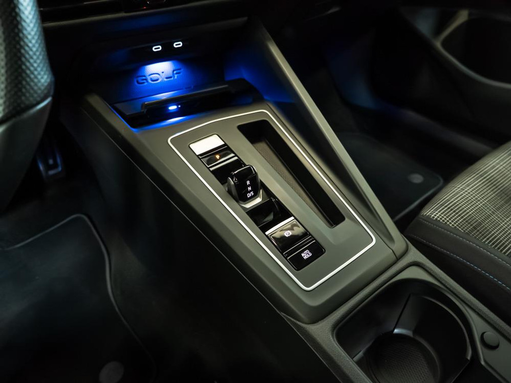 49342884 volkswagen golf 14 ehybrid gte | 245pk | 19 inch | trekhaak – foto 16
