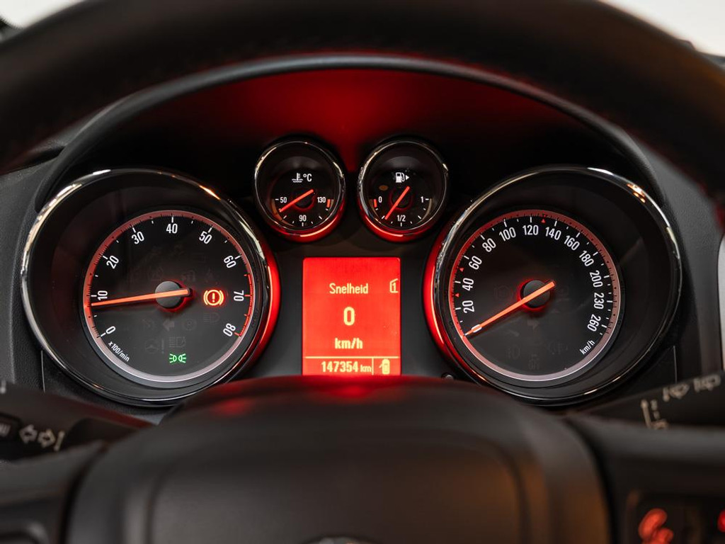 50960507 opel astra gtc 14 turbo design edition – foto 16