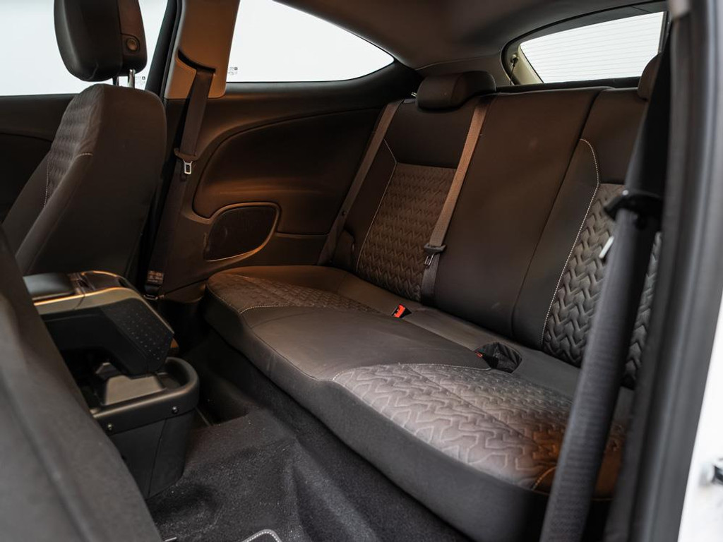 50960507 opel astra gtc 14 turbo design edition – foto 19