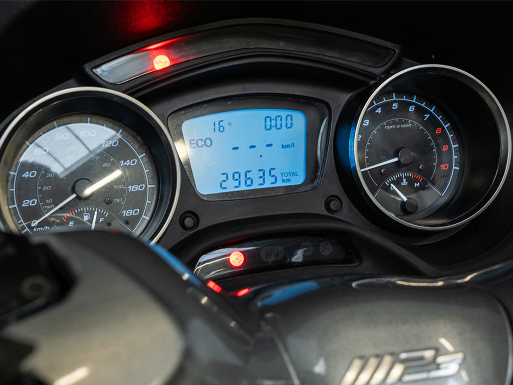 52081184 piaggio scooter 500 lt mp3 sport abs – foto 9