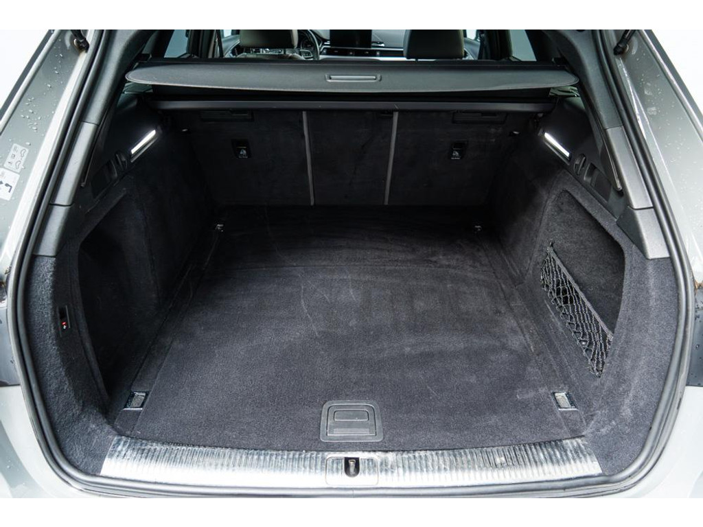 56629043 audi a4 avant 35 tfsi s edition | 3 x s line – foto 24